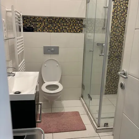 Central Budapest Apartment *